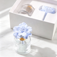 Diffuseur de parfum en verre 50 ml avec bâtonnets, coffret cadeau, diffuseur d'huiles essentielles en céramique parfumée avec fleur en porcelaine pour aromathérapie