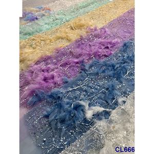 Tela de Poliéster con Lentejuelas Peruanas con Purpurina de Plumas, Bordado de Moda y Encaje - Product Image 1