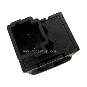 Interruptor Eléctrico para Puerta Trasera de Nissan 2015-2018, Material ABS, Configuración de Alta Gama, Reemplazo, Número de Pieza NT-P-2110-C - Product Image 3