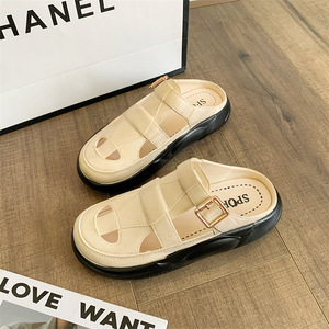 Les dernières chaussures plates tendance en PVC faciles à porter, pantoufles douces pour la plage - Product Image 3