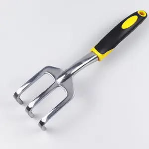 Guangdong Supplier Dig Tool Mini Size Gardening Tools Aluminum Garden Rake With Green Color Handle
