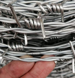 Alambre de púas galvanizado de torsión inversa, alambre de púas de seguridad antirrobo para delimitación de granjas, protección de aislamiento de aeropuertos - Product Image 6