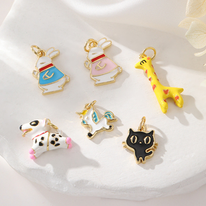 Popular serie de animales de dibujos animados encantos 14K chapado en oro moda esmalte conejo cachorro jirafa Pony colgante Diy accesorios de joyería - Product Image 1