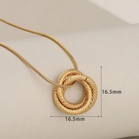 Collier pendentif cercle entrelacé torsadé pour femme et fille, chaîne fine en acier inoxydable, bijou minimaliste nœud d'amour
