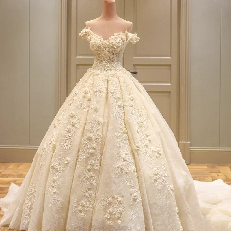 White Champagne Wedding Dress 2022 Summer Off Shoulder Plus Size Floor Length Bridal Dress