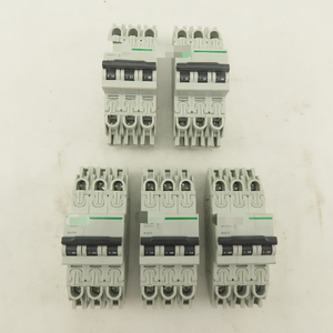 ตัวควบคุมการเขียนโปรแกรม PLC C60 4A มัลติ 9 เบรกเกอร์วงจร 3 ขั้ว ติดตั้งบนราง DIN จำนวน 5 ชิ้น - Product Image 1