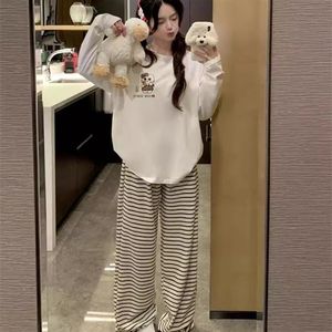 Figura de red 2025, pijamas de primavera y verano, traje de mujer, <span class=keywords><strong>ropa</strong></span> de <span class=keywords><strong>casa</strong></span>, estampado de leopardo blanco, pantalones finos KT de doble longitud - Product Image 3