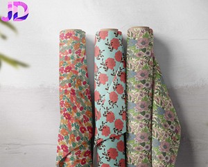 Nouveau design 2025 – Tissu en coton biologique imprimé floral personnalisé, classé parmi les meilleurs pour chemises et costumes pour garçons - Product Image 1