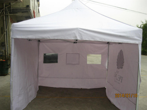 เต็นท์จัดแสดงผ้าอ๊อกซ์ฟอร์ดกลางแจ้งพร้อมซิปประตูหน้าต่าง - Product Image 6
