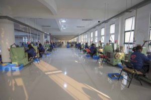 S-001 (Máy Cạo Râu An Toàn Hơn) Hộp An Toàn <span class=keywords><strong>EAS</strong></span> An Toàn Hơn Cho Lưỡi Dao Cạo Gillette Trong Siêu Thị - Product Image 2