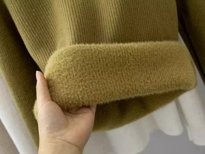 เสื้อสเวตเตอร์ผ้าฟลีซแบบหนาสำหรับผู้หญิง ฤดูใบไม้ร่วง/ฤดูหนาว แบบชิ้นเดียว มีซิป คอเต่าครึ่งตัว แฟชั่น - Product Image 6