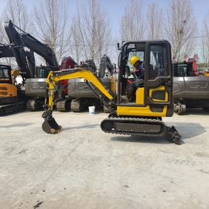 Une nouvelle <span class=keywords><strong>expérience</strong></span> d'utilisation : l'excavatrice de 1,8 tonne avec cabine ergonomique, faible niveau sonore, vue panoramique, commandes intuitives. - Product Image 6
