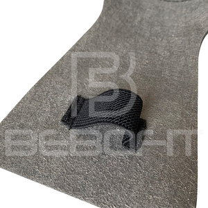 Poignées de gymnastique en carbone avec boucles pour les doigts sans trous - Product Image 4