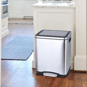 Kitchen Silver Non-skid Base Sturdy Pedal Durable 410 SS Waste Bins