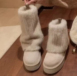 Botas de Invierno de Moda para Mujer, Impermeables, Térmicas, con Peluche, Estilo UGG Clásico, Plataforma, Casuales, con Logotipo Personalizado al por Mayor - Product Image 1