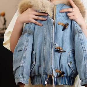 Nuovi Abiti Invernali per Bambini 2025, Giacca Imbottita Spessa e Calda in Cotone, Cappotto da Cowboy con Cappuccio in 100% Poliestere - Product Image 3