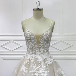 저렴한 가격 큰 꼬리 섹시한 V 넥 스파게티 스트랩 긴 레이스 웨딩 드레스