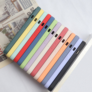 Funda de Silicona para <span class=keywords><strong>iPhone</strong></span> 15 Pro Plus Max, <span class=keywords><strong>Precio</strong></span> de Fábrica, Funda Protectora de Silicona TPU a Prueba de Golpes para <span class=keywords><strong>iPhone</strong></span> 15 Pro - Product Image 4