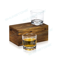 Coffret cadeau d'entreprise original, ensemble de verres à whisky carrés personnalisés, ensemble de 2 verres à whisky, cadeaux de mariage pour les invités