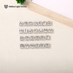 Letras deslizantes huecas de aleación con orificio de 8mm, abalorios del alfabeto A-Z, compatibles con pulseras, collares, llaveros y cinturones de 8mm, joyería DIY para mujeres y niños, regalo - Product Image 1