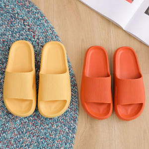 Pantuflas de Mujer con Suela Gruesa de 4 cm, Pantuflas de Verano para Hombre, Pantuflas de Interior de Goma y Plástico, Pantuflas de Playa de EVA - Product Image 2