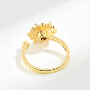 Exquisitos Anillos Giratorios de Copo de Nieve con Zirconia Geométrica y Concha de Cobre, Chapados en Oro, Flor Giratoria, Joyería Antiestrés y Antirrotura, Regalo - Product Image 4