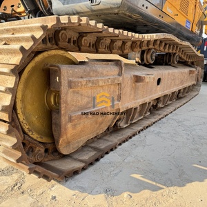 Excavatrice sur chenilles d'occasion Hyundai 520L-9VS avec peinture d'origine pour travaux miniers et terrassement à vendre - Product Image 2