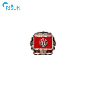 Pin <span class=keywords><strong>de</strong></span> solapa <span class=keywords><strong>de</strong></span> camión <span class=keywords><strong>de</strong></span> bomberos esmaltado <span class=keywords><strong>de</strong></span> fábrica, insignia con logotipo personalizado, dibujo animado <span class=keywords><strong>de</strong></span> transporte, camión <span class=keywords><strong>de</strong></span> bomberos, coche, camión, broche esmaltado, recuerdo - Product Image 3