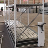 Serre commerciale 4x4 5x5 4x8 avec bancs roulants et bacs de culture, système hydroponique à flux et reflux