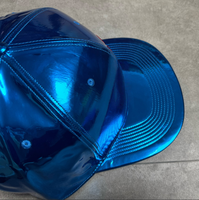 Casquette de baseball 6 panneaux en cuir chromé avec logo personnalisé brodé pour homme et femme, idéale pour les fêtes et le streetwear – Chapeau géant tendance