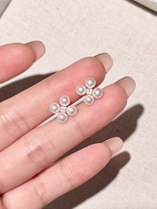ต่างหู UM Jewelry เงินแท้ 925 รูปโคลเวอร์ประดับมุกน้ำจืดและเพทายสีขาว สำหรับทุกเพศ เหมาะเป็นของขวัญวันครบรอบหรือใช้ในชีวิตประจำวัน - Product Image 4