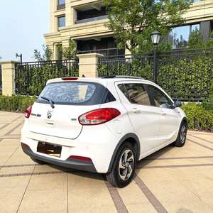 Wuling Baojun 310 2017, Automático, Volante a la Izquierda, Neumáticos R15, Motor de Gasolina, Hatchback, Asientos de Tela, Interior Oscuro, Trasero, Auto Usado Barato - Product Image 4