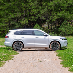 2024 pour Aito M7 EV New Energy Vehicle 5 portes 5 places Hatchback 200 Km/h 0.5 heures de charge - Product Image 6