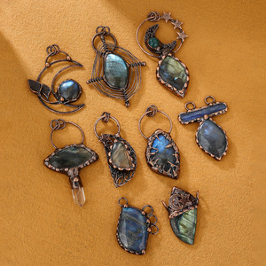 Joyería soldada Piedra preciosa natural Labradorita Forma libre Lágrima Colgante Cuerda <span class=keywords><strong>de</strong></span> cuero Collar Antiguo Chapado en cobre - Product Image 4