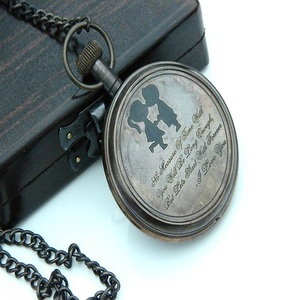 Nuovo Orologio da Tasca in Ottone Stile Retrò con Ragazzo e Ragazza che si Baciano, con Scatola in <span class=keywords><strong>Legno</strong></span> - Product Image 3