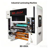 Équipement de laminage automatique de haute précision pour le collage de films flexibles