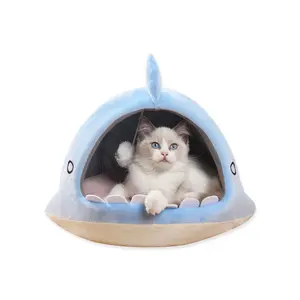 Factory Supplier Soft Crystal Fleece Plush PP Stuffed Warm Pet Bed Small Cat Bed with Hanging Ball