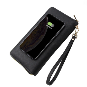 Portefeuille à fermeture éclair avec recharge sans fil tendance, batterie externe universelle 5000 mAh, logo en relief, portefeuille pour femmes - Product Image 1