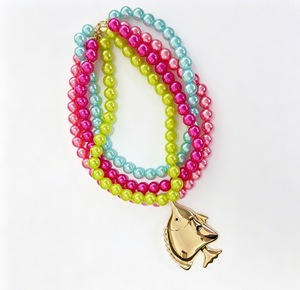 Collier ras-du-cou de luxe tendance avec perles colorées et <span class=keywords><strong>pendentif</strong></span> en forme de poisson plaqué or, idéal pour l'été, la mer et les vacances, cadeau parfait. - Product Image 1