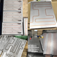 Plaque de refroidissement liquide en aluminium sur mesure pour panneau solaire, usinage de précision CNC, dissipateur thermique en métal d'usine