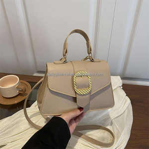 Sac à bandoulière en <span class=keywords><strong>cuir</strong></span> pour femme, tendance 2025, avec chaîne, couleur bonbon d'été, deux sangles - Product Image 3