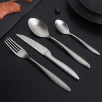 Ensemble de couverts occidentaux allemands en acier inoxydable 304-Couteau à steak dentelé sable fourchette cuillère pour hôtels restaurants et fêtes