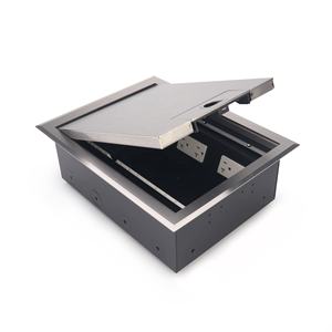 Caja Eléctrica de Suelo de Acero Inoxidable con Superficie Cepillada para un Acceso Duradero a la Energía - Product Image 3