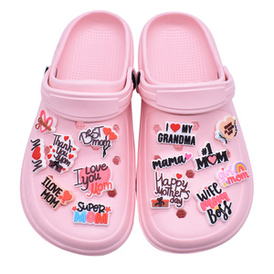 Breloques personnalisées pour chaussures pour femmes, ensemble de pin's imperméables en PVC sur le thème de la fête des Mères, cadeaux pour la <span class=keywords><strong>famille</strong></span>, la meilleure maman, la grand-mère - Product Image 2