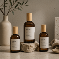 Échantillon Gratuit : Flacons de Parfum en Verre Exquis de 30ml et 50ml pour des Expériences Cadeaux Élégantes avec Pompe Vaporisatrice et Couvercles