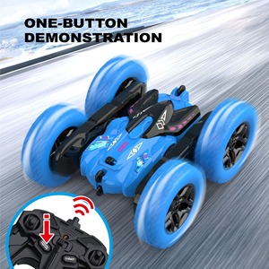 <span class=keywords><strong>Voiture</strong></span> télécommandée 4x4 de cascade 2.4G avec rotation à <span class=keywords><strong>360</strong></span> degrés, double face et feux LED - Product Image 6