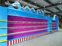Présentoir de boutique de snacks personnalisé Décoration unique sur le thème de l'océan Meubles de magasin Présentoir de magasin de bonbons en forme de roue d'eau en bois