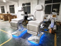 Lit de massage électrique à 3 moteurs en cuir PU blanc, lit de beauté incurvé réglable pour salons de beauté