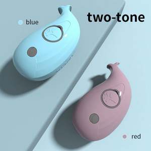 Nuevo Diseño Cepillo de Vapor para Mascotas con Carga Automática, Cepillo Pulverizador para Gatos, Masajeador de Belleza, Cepillo de Vapor de Plástico para Gatos Modelo Ballena con Interfaz USB - Product Image 5