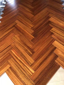 Parquet in <span class=keywords><strong>Legno</strong></span> Naturale <span class=keywords><strong>di</strong></span> <span class=keywords><strong>Iroko</strong></span> con Motivo a Spina <span class=keywords><strong>di</strong></span> Pesce, Resistente ai Raggi UV - Product Image 2